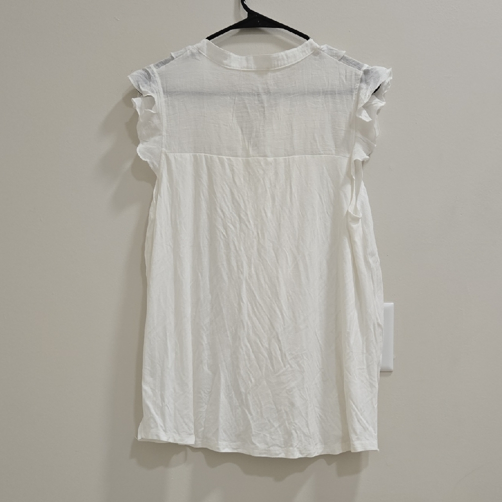 Ember Ruffle Button-Down Blouse - Picture 5 of 12